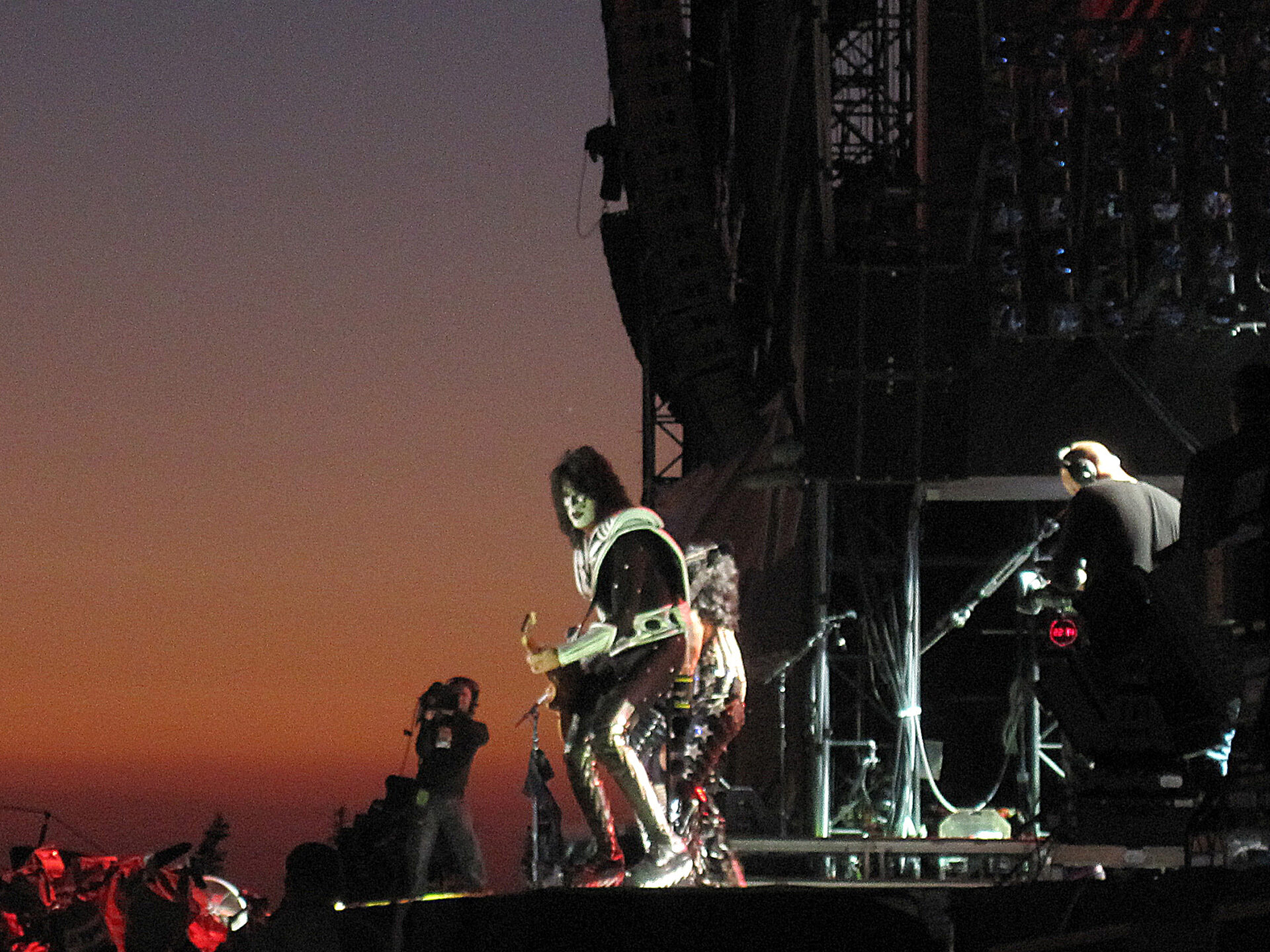 Kiss, 2010